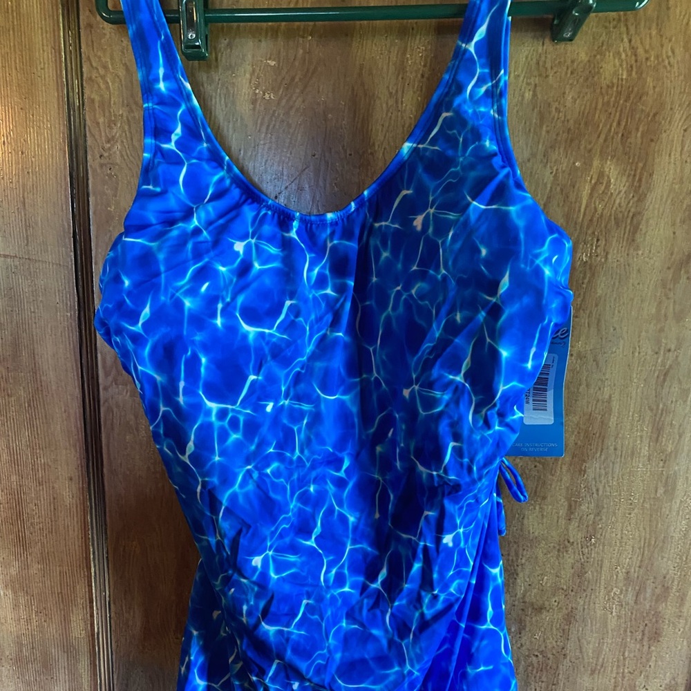 Jodee size 24W swimsuit NWT